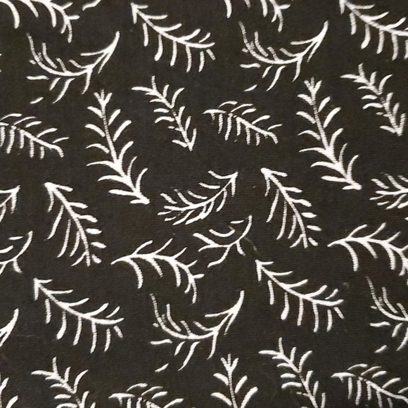 Top - Picture 2 of 4